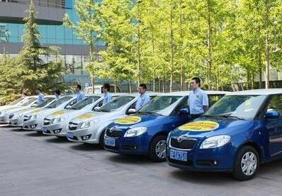 十一成都租車(chē)自駕游 別忘了買(mǎi)保險(xiǎn)